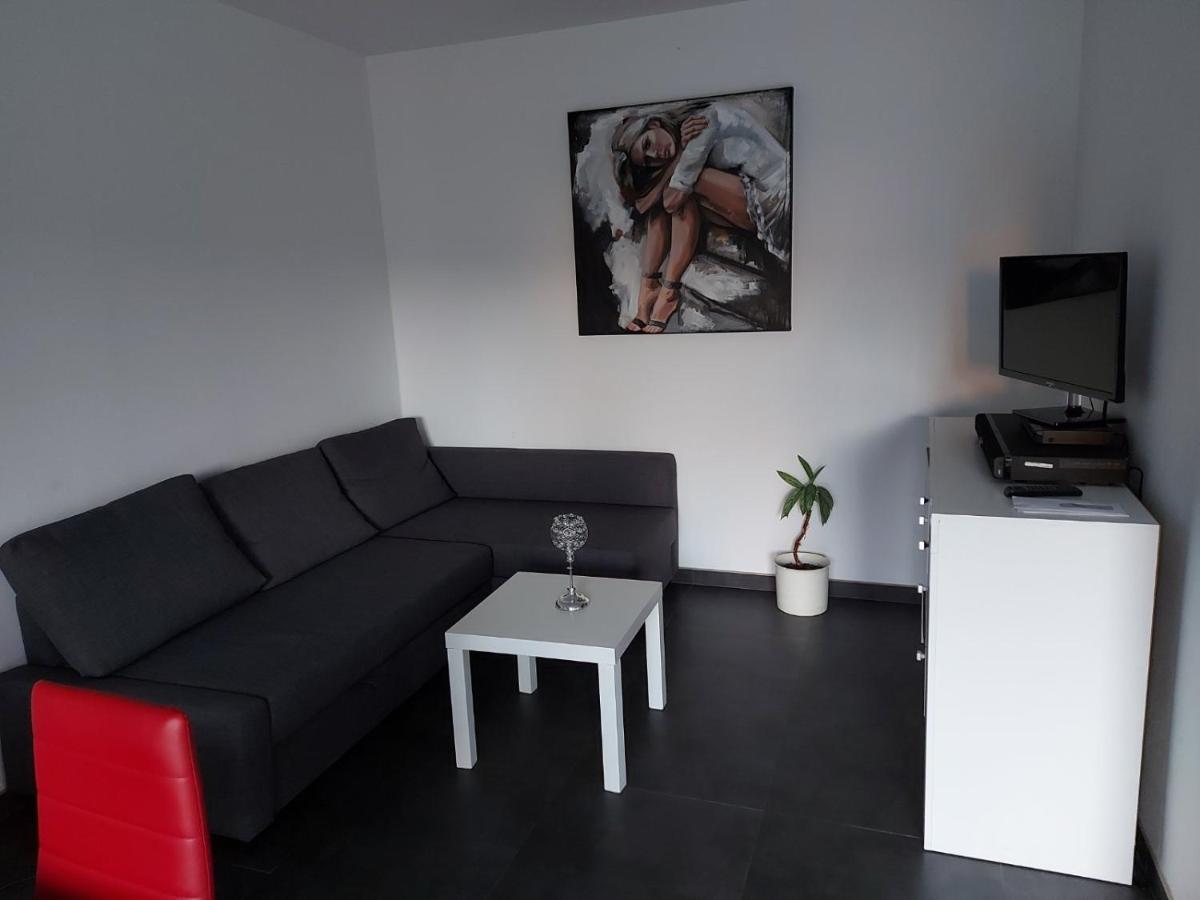 Several Different Rooms, Newly Furnished, In A New House In Vichten Exteriör bild