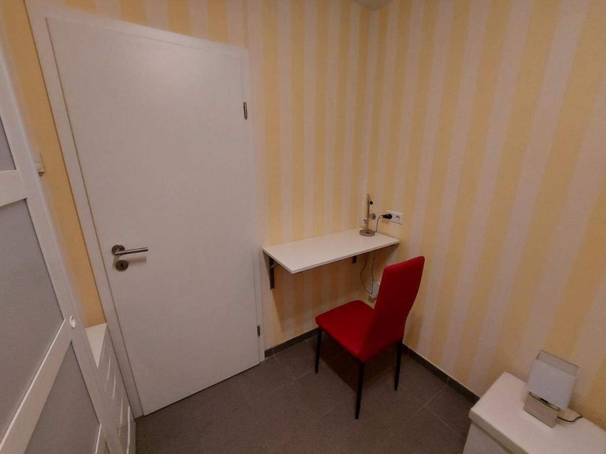 Several Different Rooms, Newly Furnished, In A New House In Vichten Exteriör bild