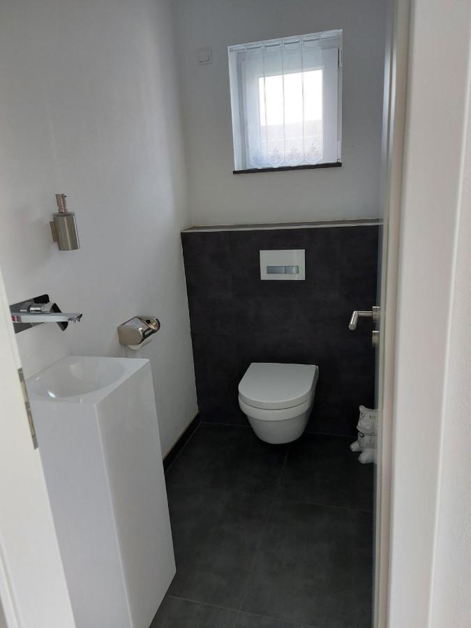 Several Different Rooms, Newly Furnished, In A New House In Vichten Exteriör bild